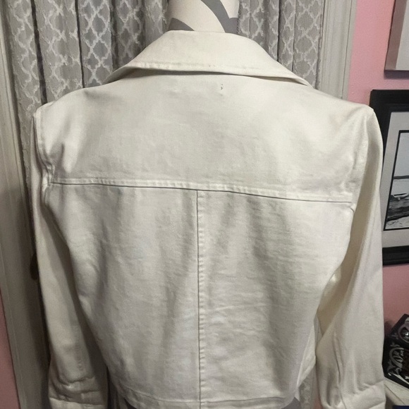 Jean jacket - Picture 3 of 6